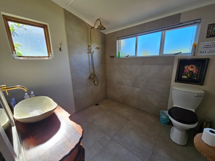 3 Bedroom Property for Sale in Albertinia Western Cape